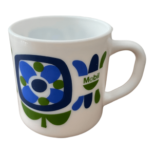 Mug tasse arcopal vintage Mobil