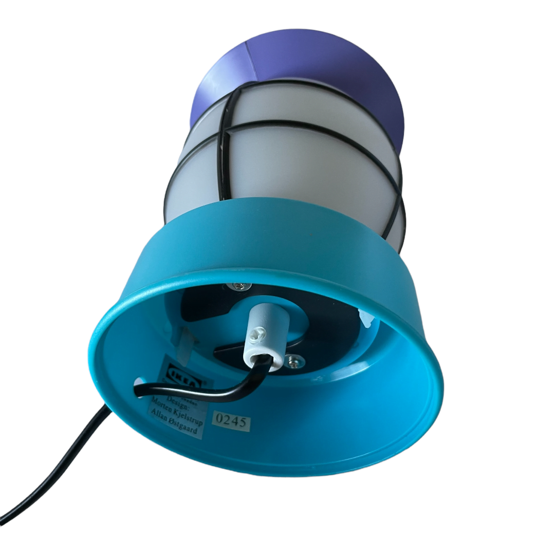 Lampe pagode Ikea Morten Kjelstrup et Allan Ostgaard bleu violet