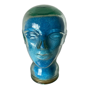 Tête en verre vintage marotte à chapeau sable bleu