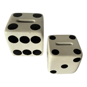 Tirelires dés à jouer en bois peint