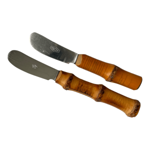 Lot de 2 couteaux à beurre vintage inox et bambou