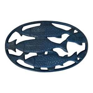 Dessous de plat fonte bleu décor poisson