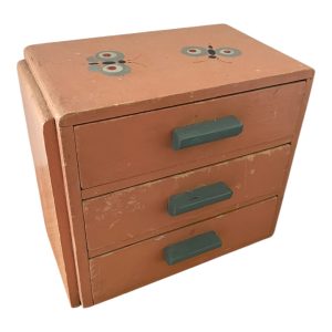 Commode ancienne belle époque pour poupée