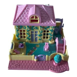 Polly Pocket Pollyville Nursery